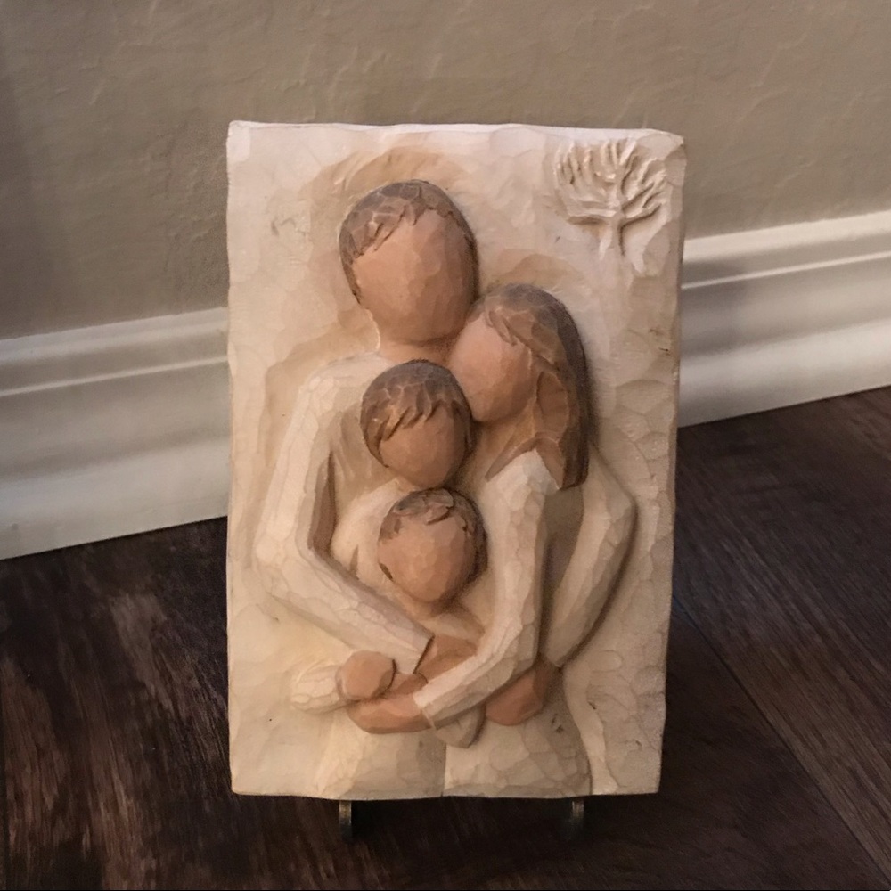 Willow Tree Family ‘Lifetime of Love’ with stand